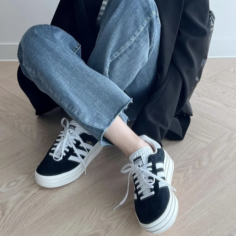 Кроссовки женские Adidas Gazelle Bold HQ6912