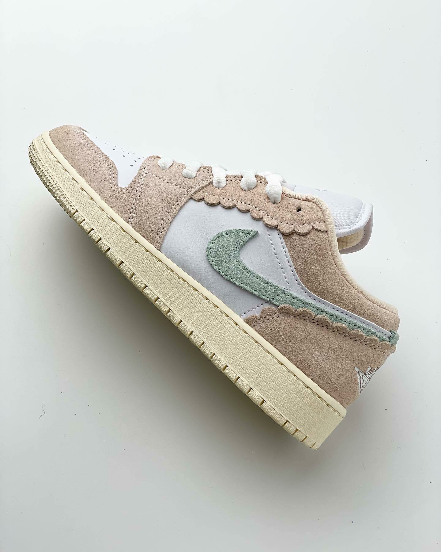 Кроссовки женские Air Jordan 1 Low SE DZ5356-800