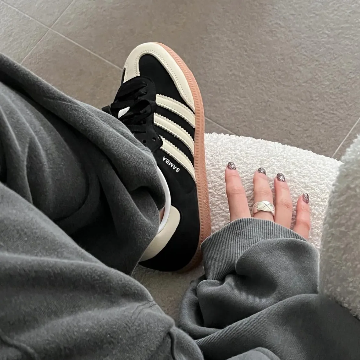 Кроссовки женские Adidas Samba OG W IE5836