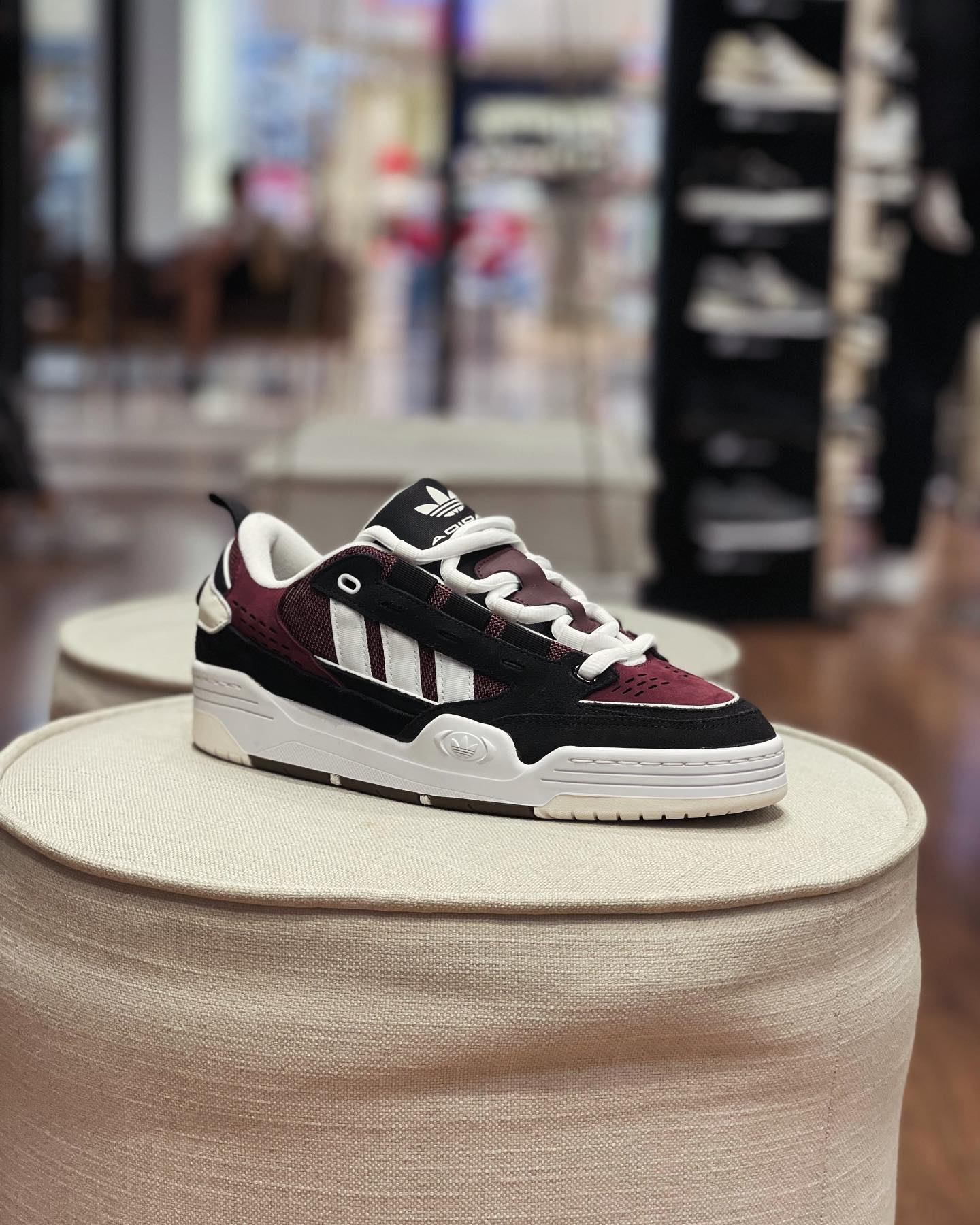 Кроссовки унисекс Adidas Adi2000 IF8821