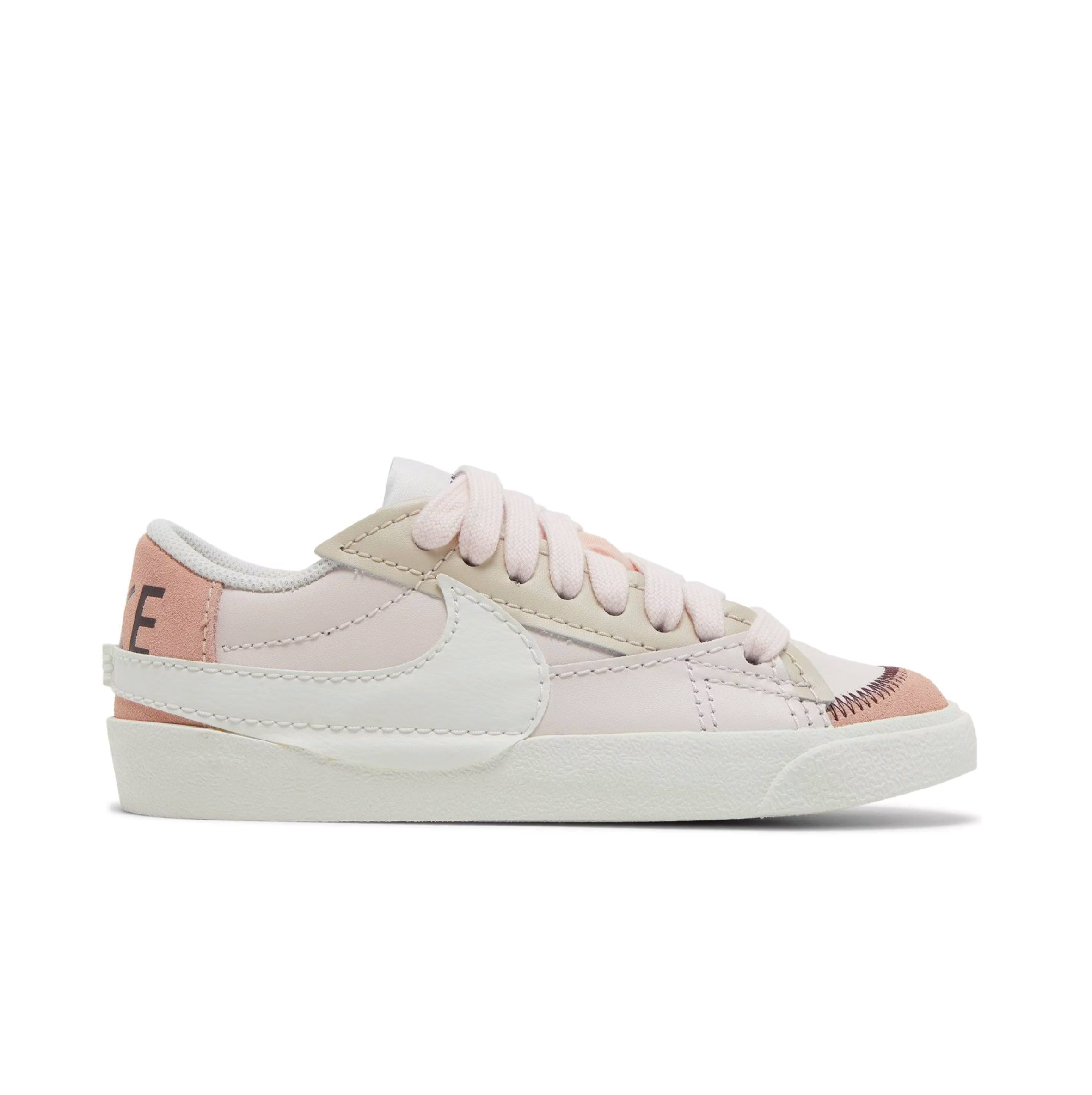 Кроссовки женские Nike Blazer Low '77 Jumbo DQ1470-601