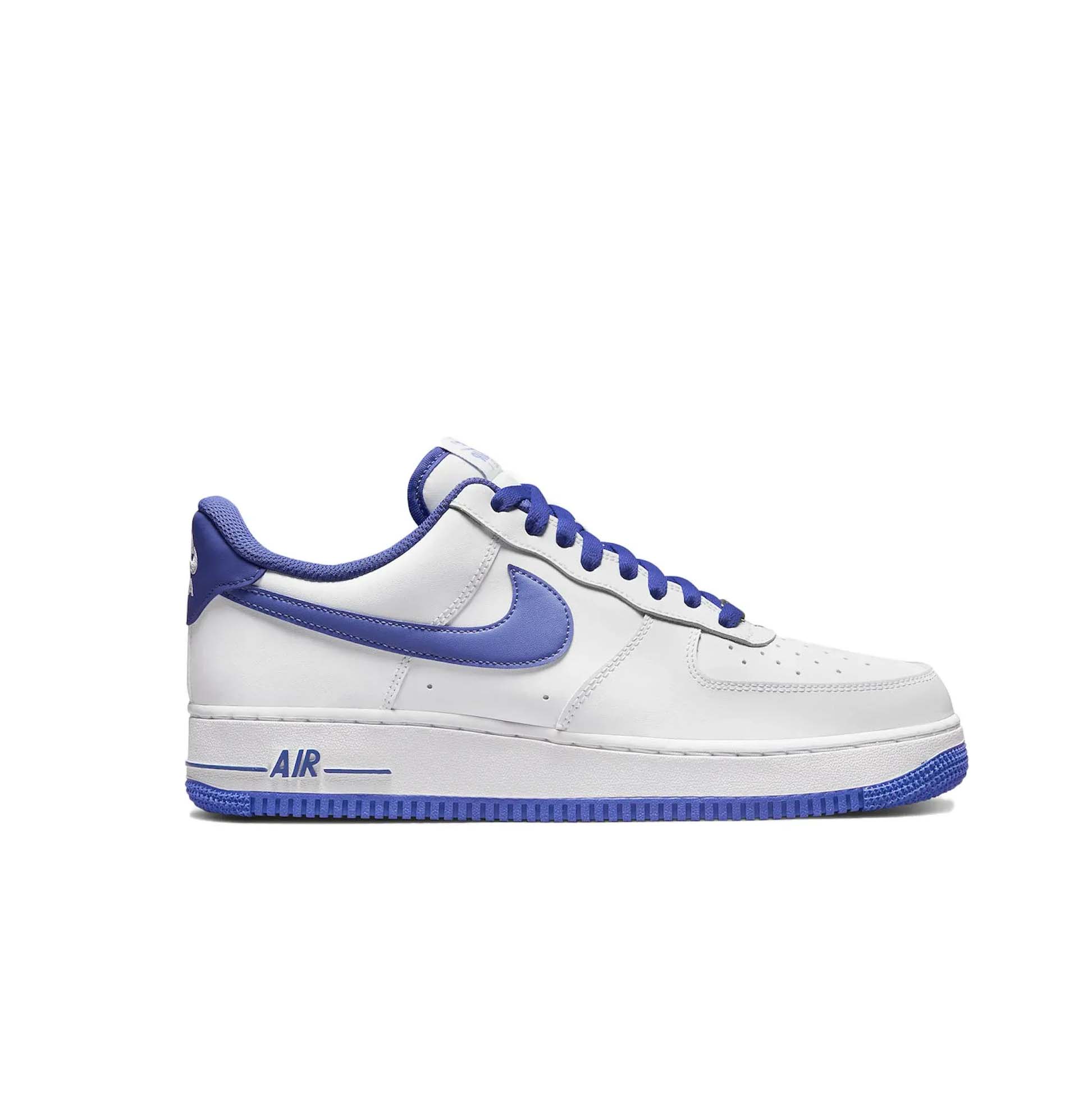 Кроссовки мужские Nike Air Force DH7561-104