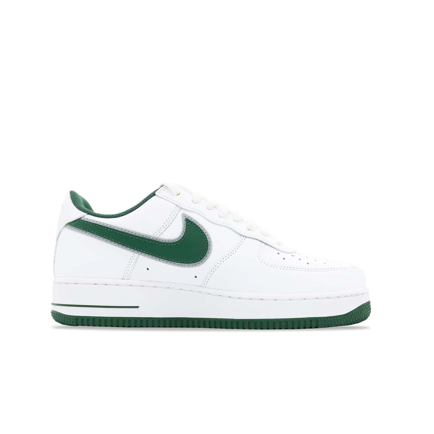 Кроссовки мужские Nike Air Force 1 Low FB9128-100