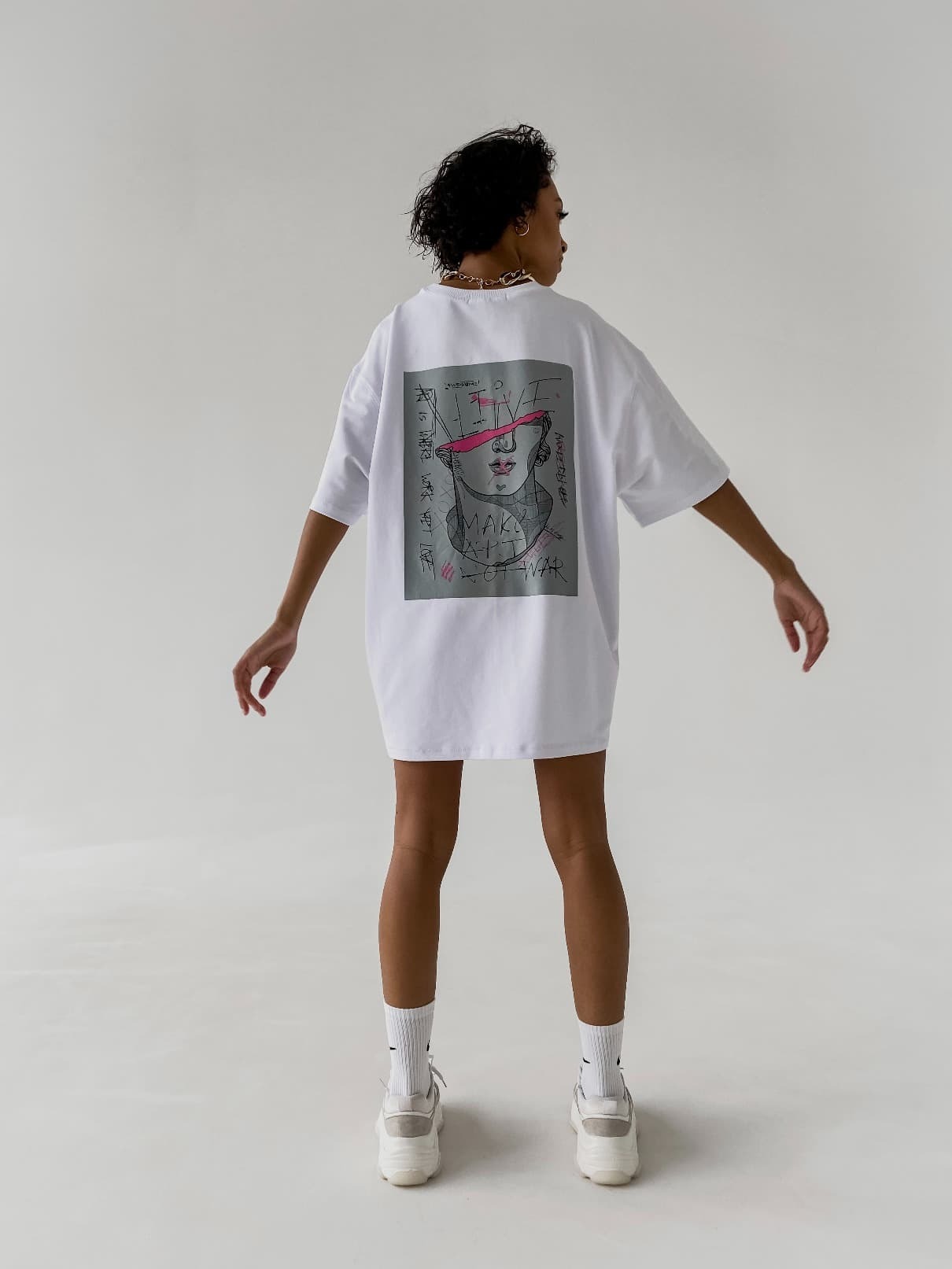 Футболка GROOVE с голубым рисунком