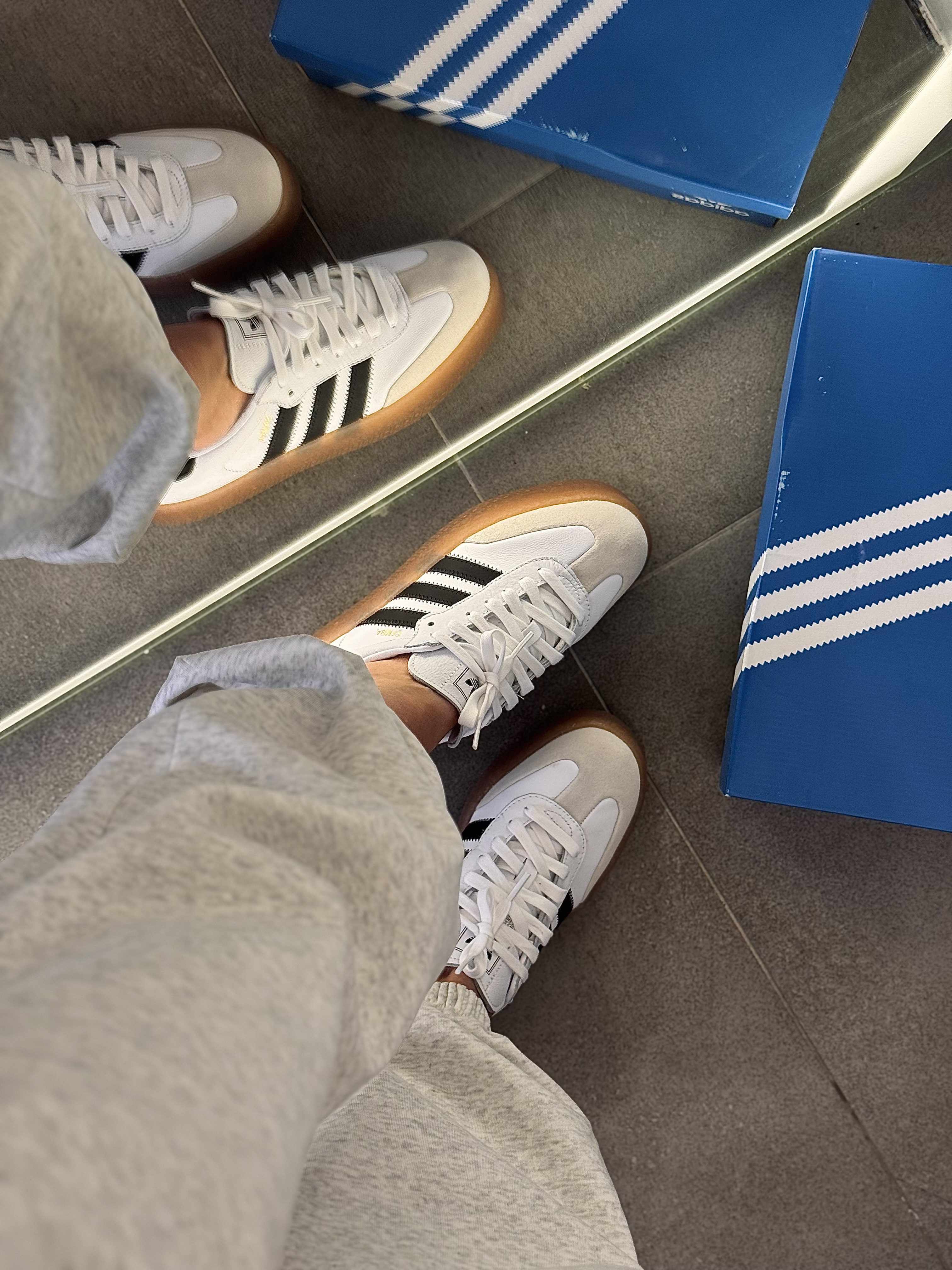 Кроссовки женские Adidas Sambae JI1349