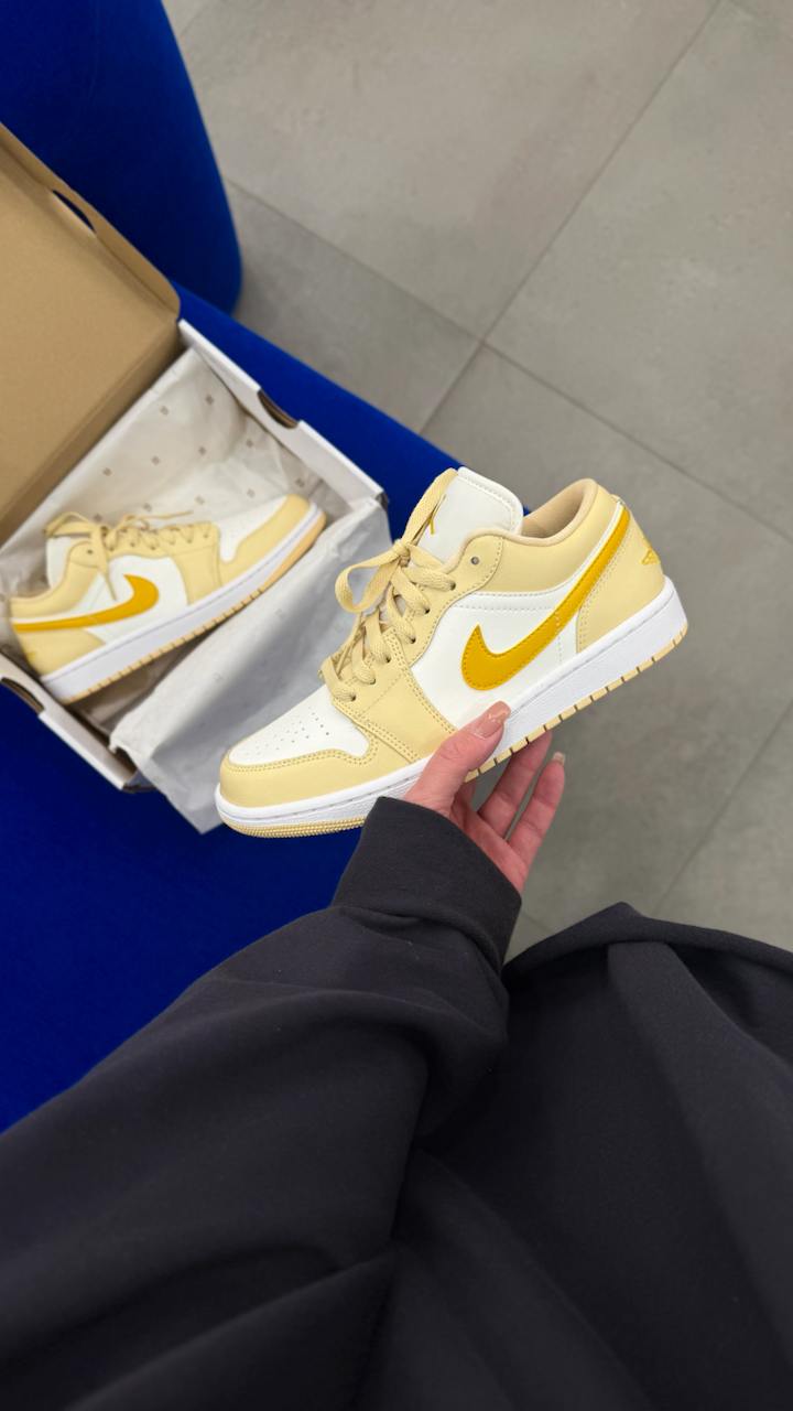 Кроссовки женские Nike Air Jordan 1 Low Pale Vanilla DC0774-170