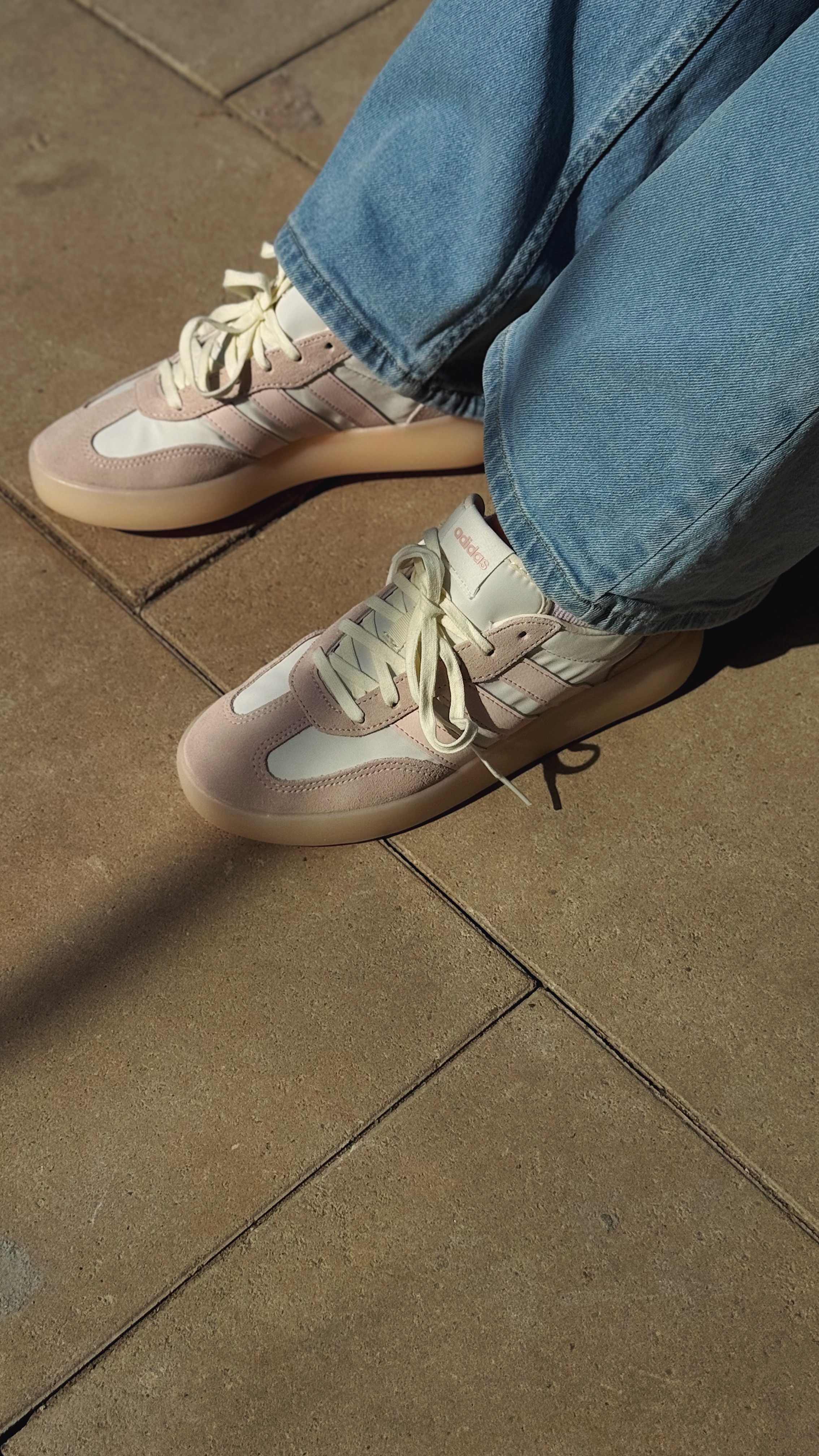 Кроссовки женские Adidas Barreda Decode JI2322