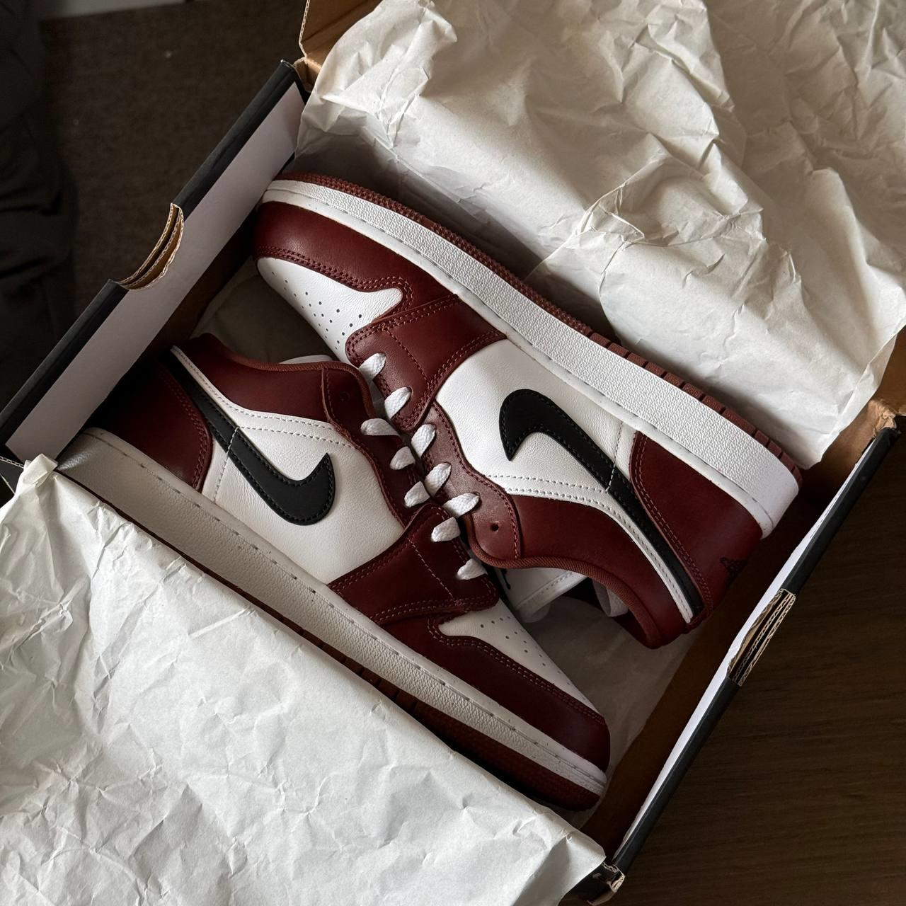 Кроссовки женские Nike Air Jordan 1 Low ‘Dark Pony’ HF3188-102