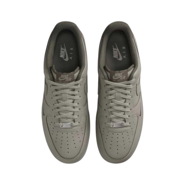 Кроссовки мужские Nike Air Force 1 Low '07 LV8 HM9483-300