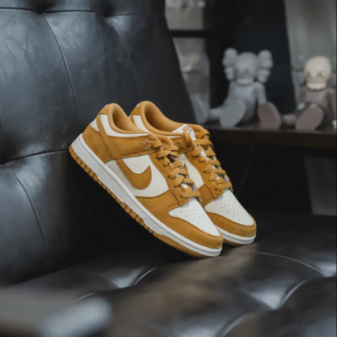 Кроссовки женские Nike Dunk Low “Flax Suede” HJ7673-100