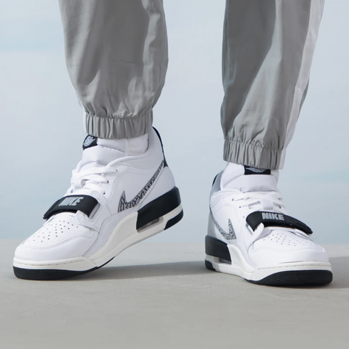 Кроссовки мужские Nike Air Jordan Legacy 312 Low CD7069-110