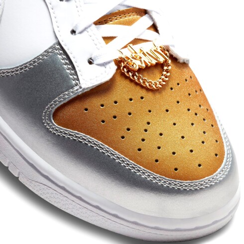 Кроссовки женские Nike Dunk Low SE  DH4403-700